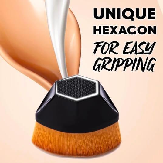 Flawless Wand Foundation Brush【BUY 2 SAVE $12】