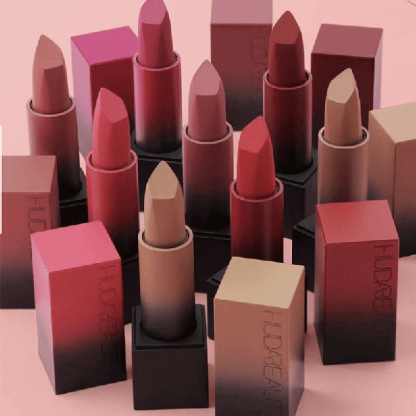 Huda Power Bullet Matte Lipstick Set (12 Colors)